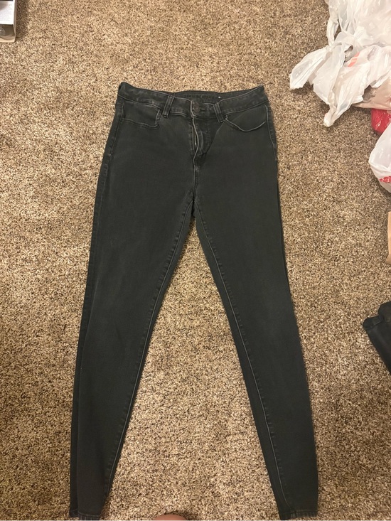 American Eagle Outfitters Denim - American Eagle Outfitters Black Skinny High-Rise Jeans